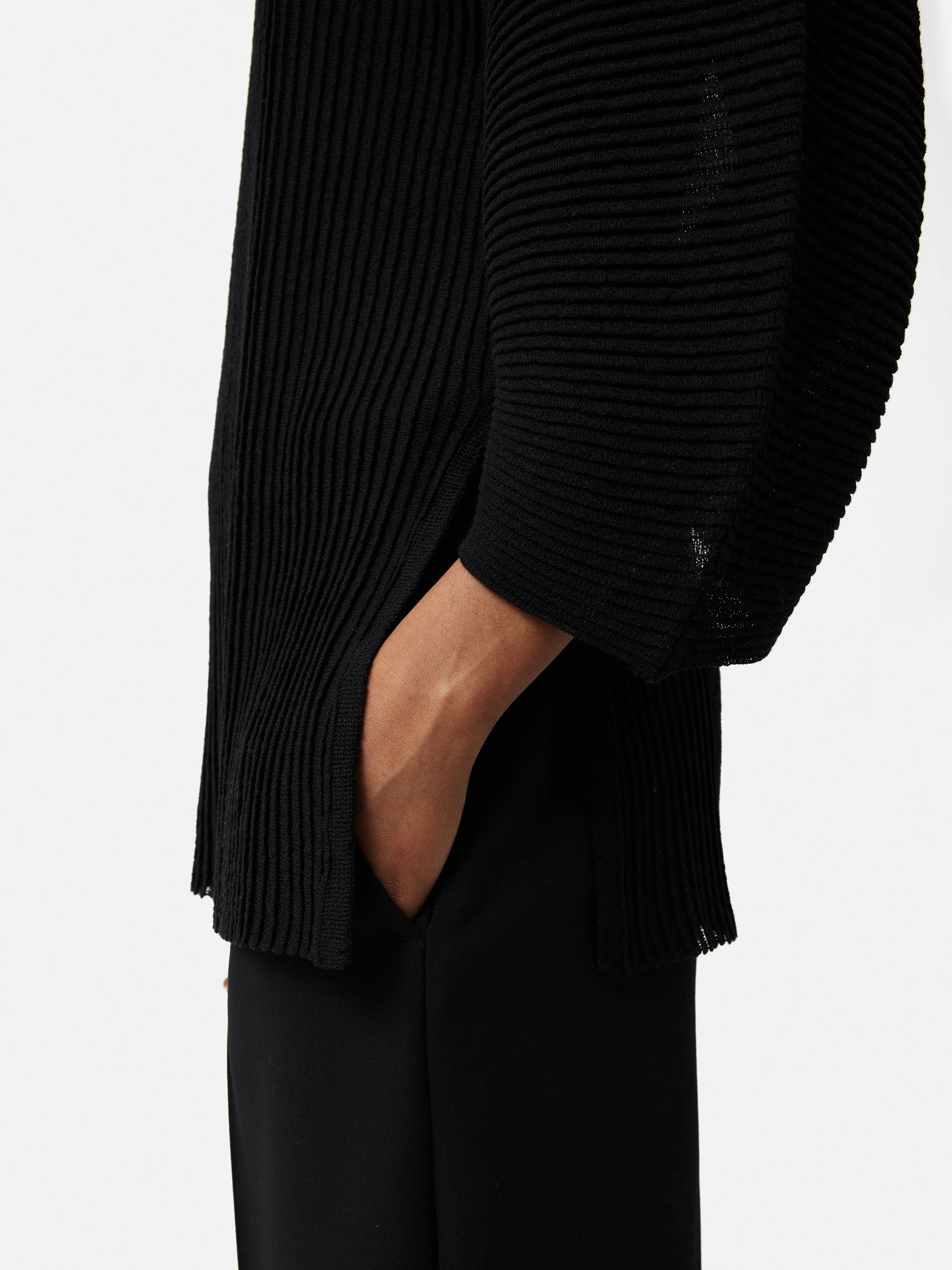 Circular Sleeve Knitted Top | Black