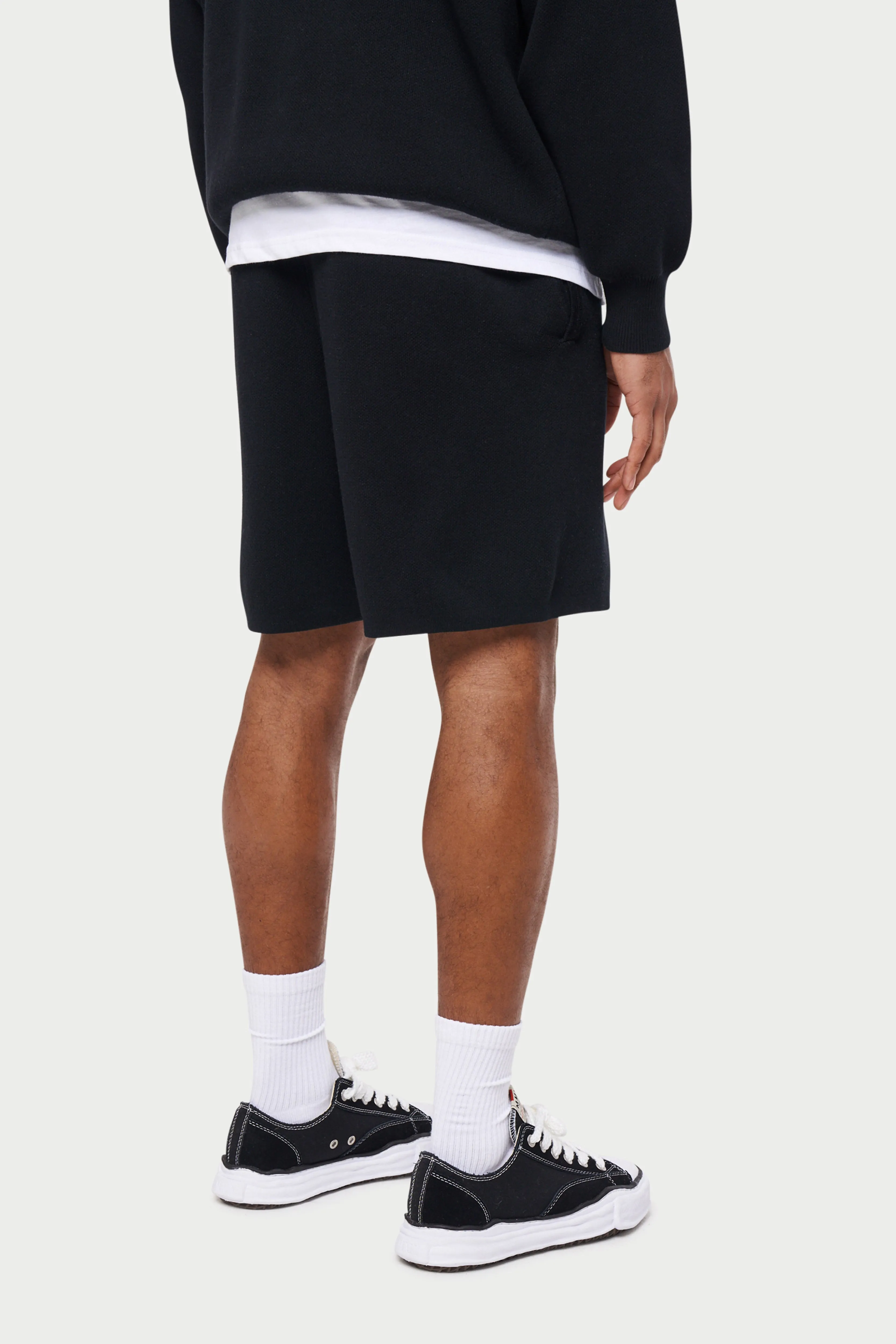 EMBLEM KNITTED SHORTS - BLACK