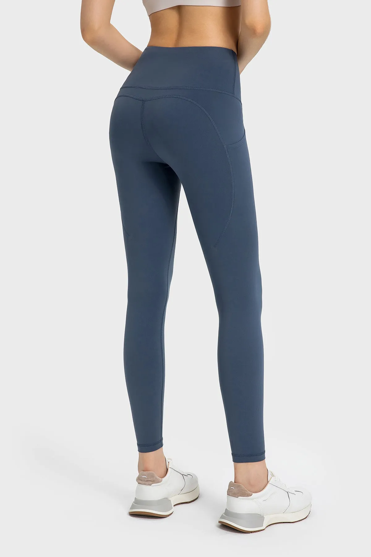 High-Waisted Compression Leggings with Side Pockets