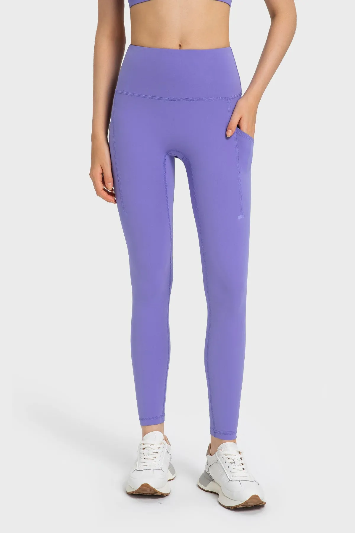 High-Waisted Compression Leggings with Side Pockets