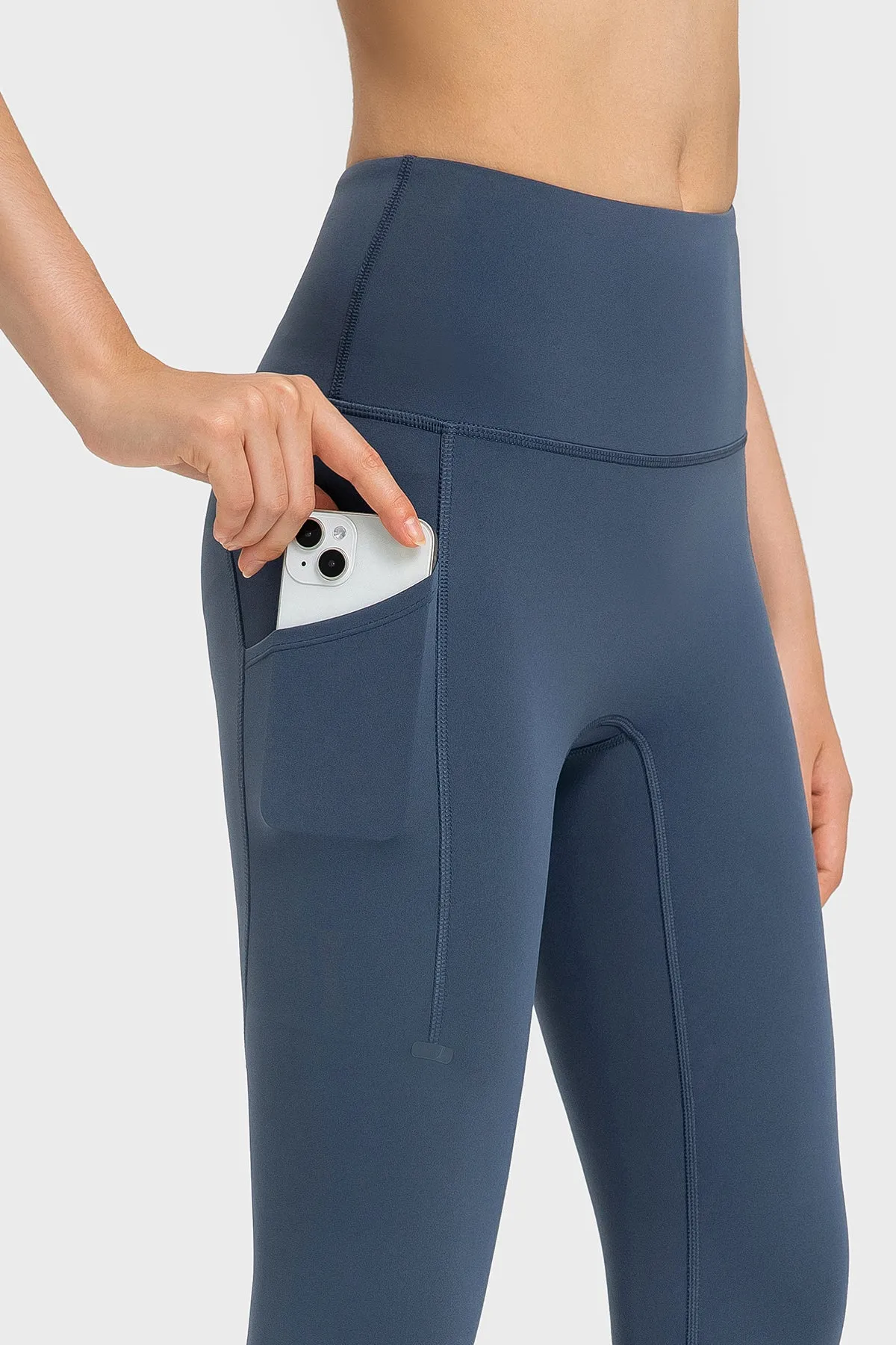 High-Waisted Compression Leggings with Side Pockets