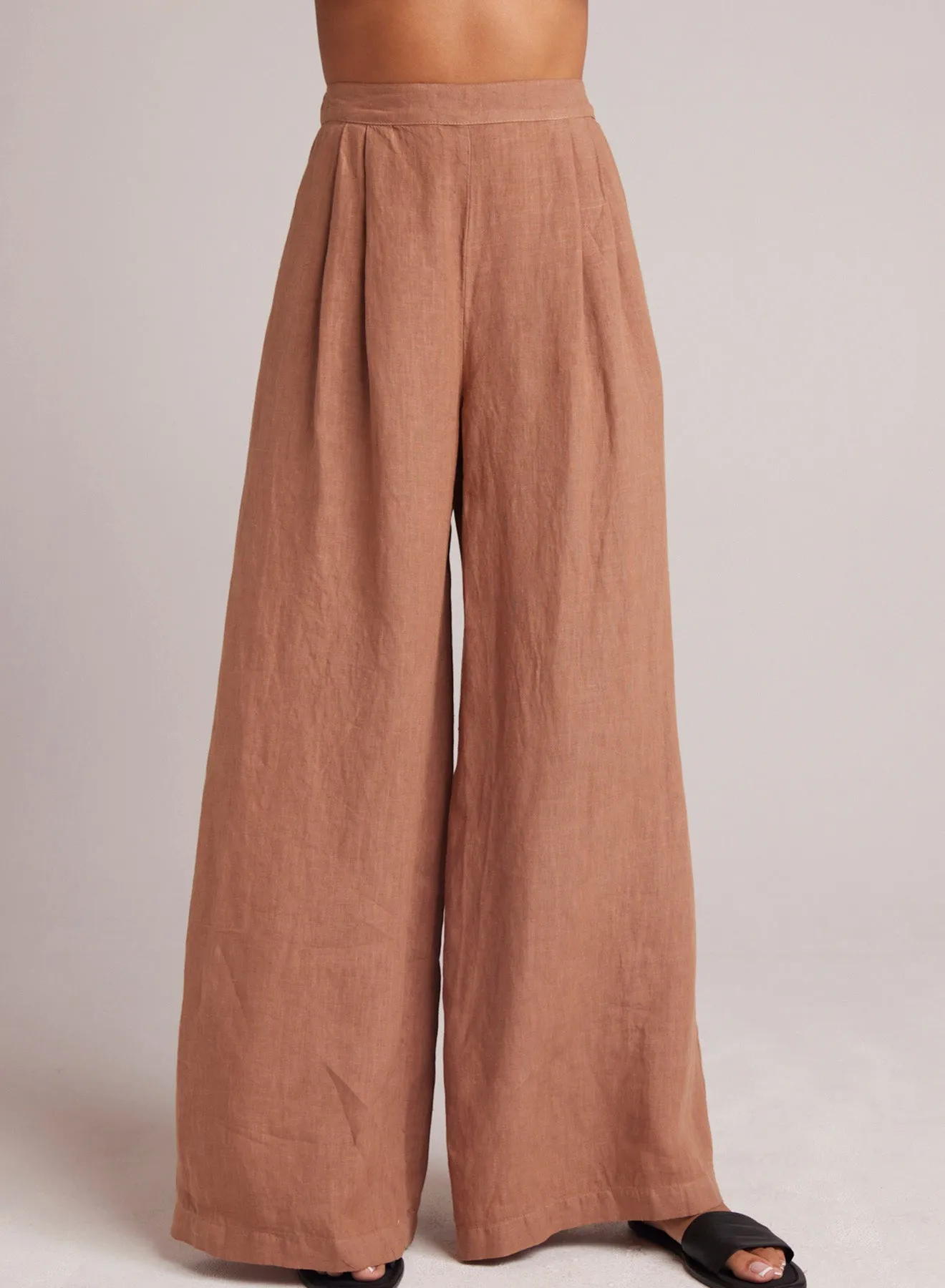 High Waisted Linen Pleated Pant  - Desert Brown