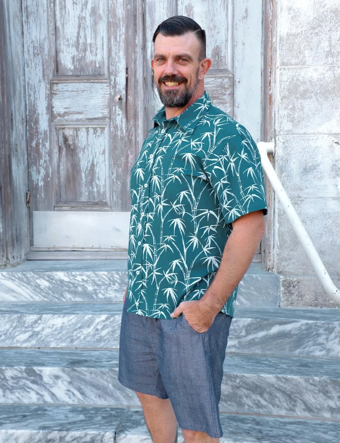 Island Escape Organic Cotton Men's Button Down Shirt