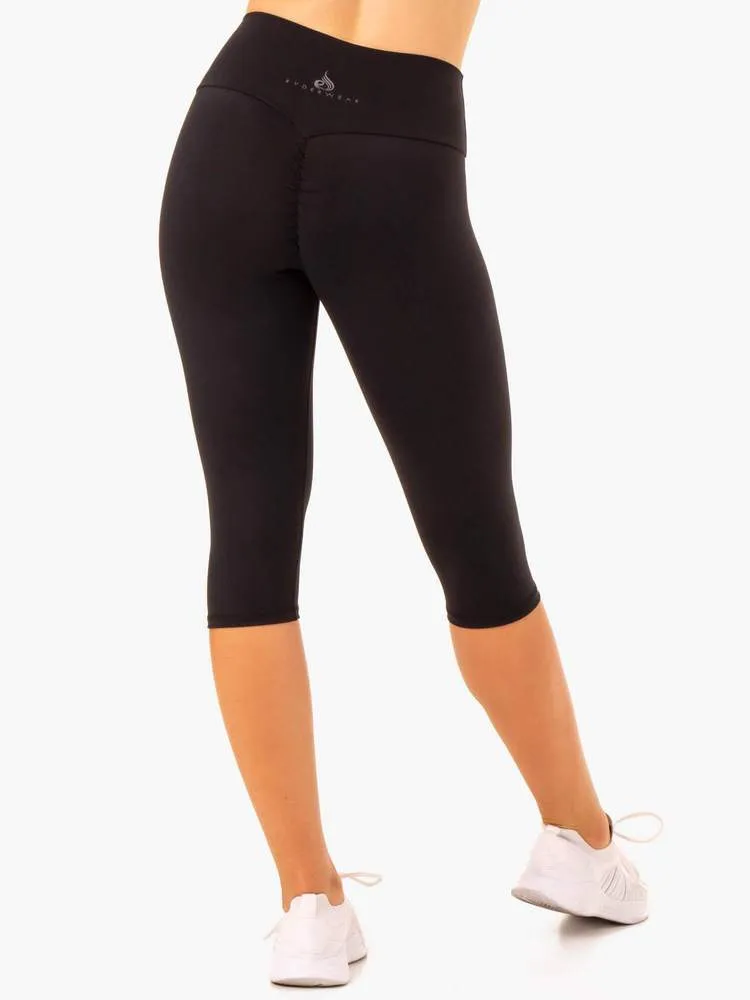 RESET HIGH WAISTED SCRUNCH CAPRI LEGGINGS BLACK