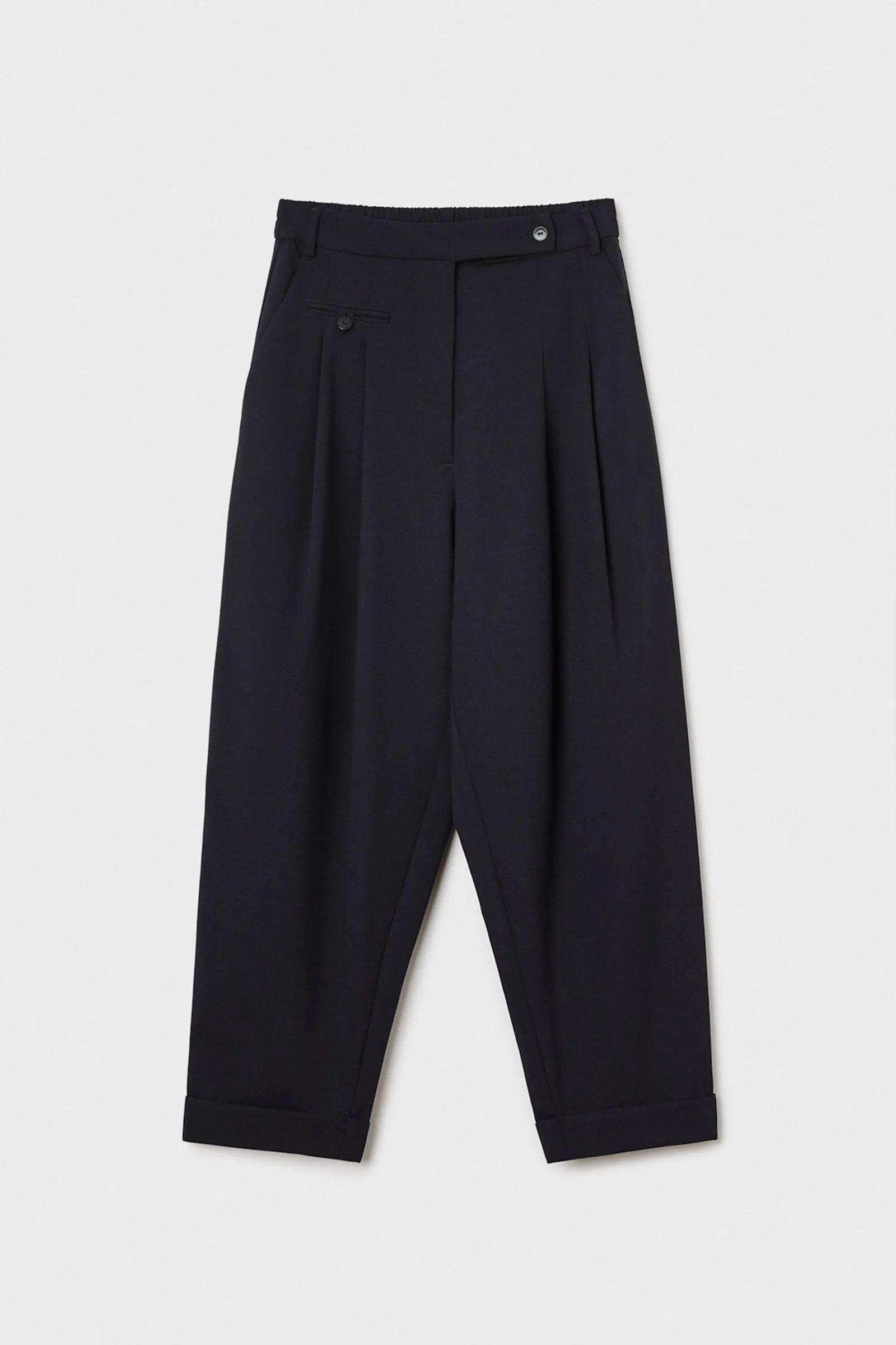 Tailoring Wool-Blended Carrot Pants