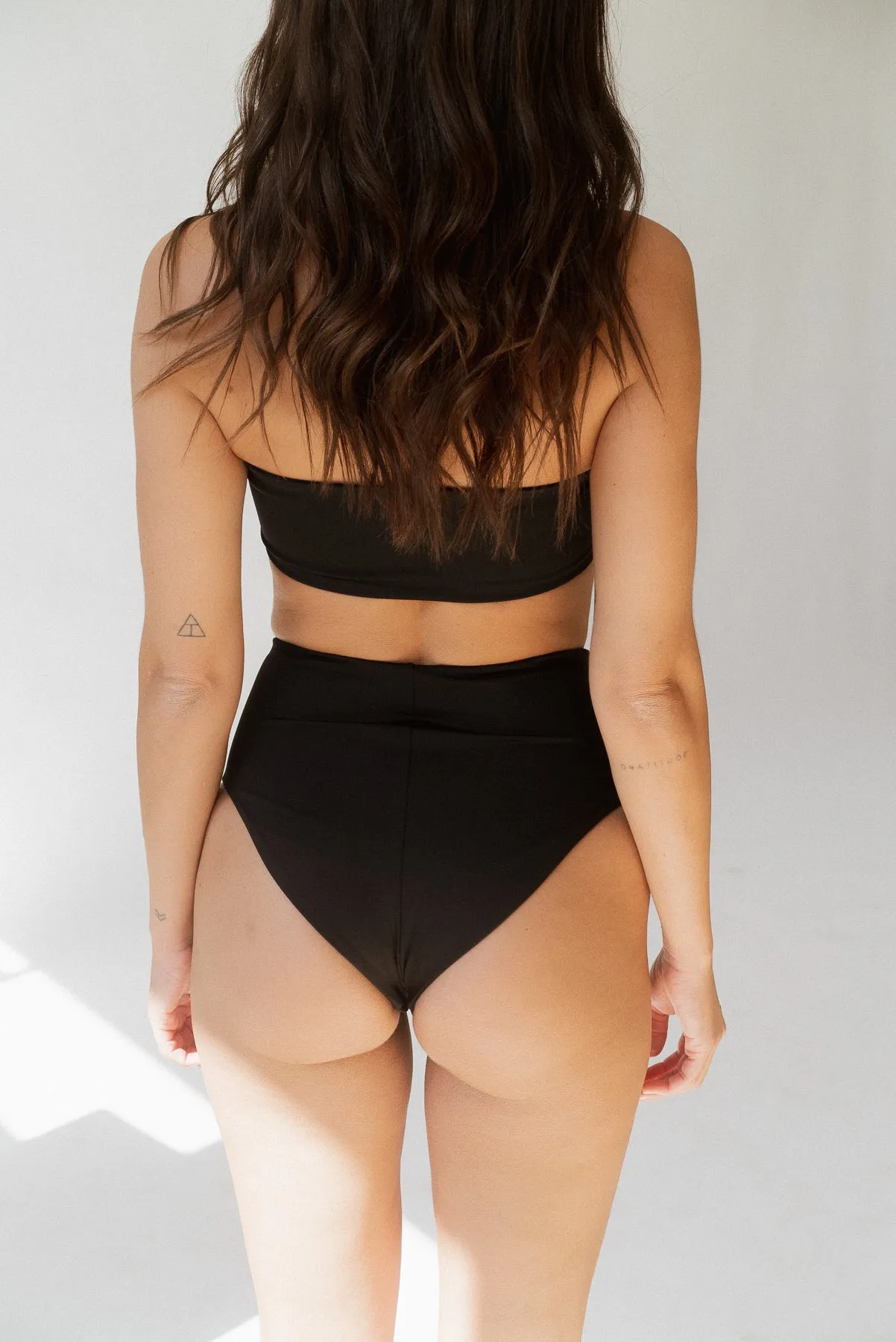 The High-Waisted Bottom - Matte Black