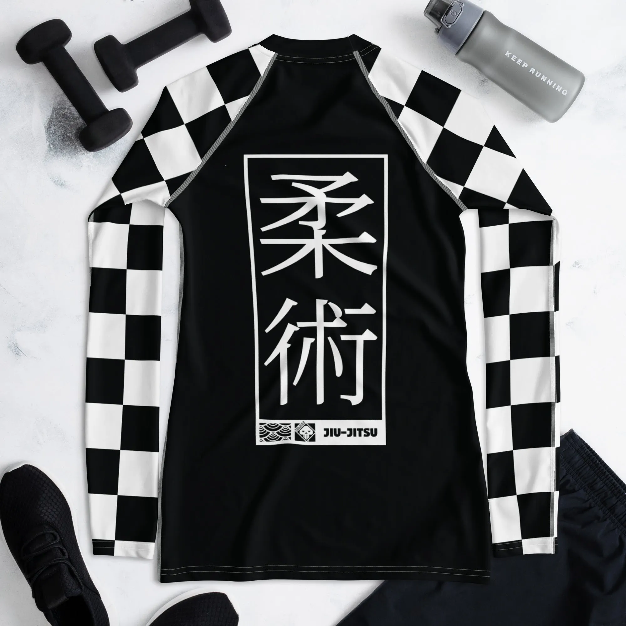 Trendy Training Attire: Checkered Women's Long Sleeve BJJ Rash Guard - Noir Jiu-Jitsu